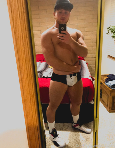 gnoza27 nude star photo