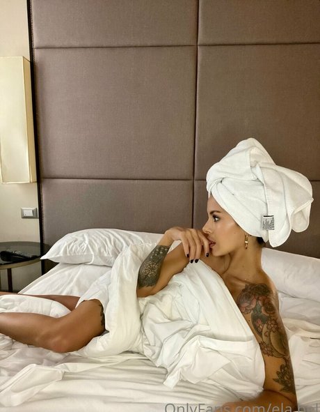 ela bel erotic model pic