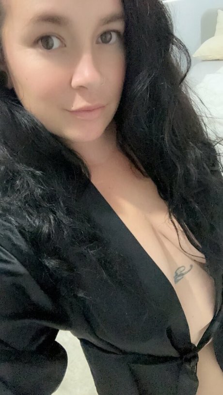 justyouraveragemum x naked actress picture