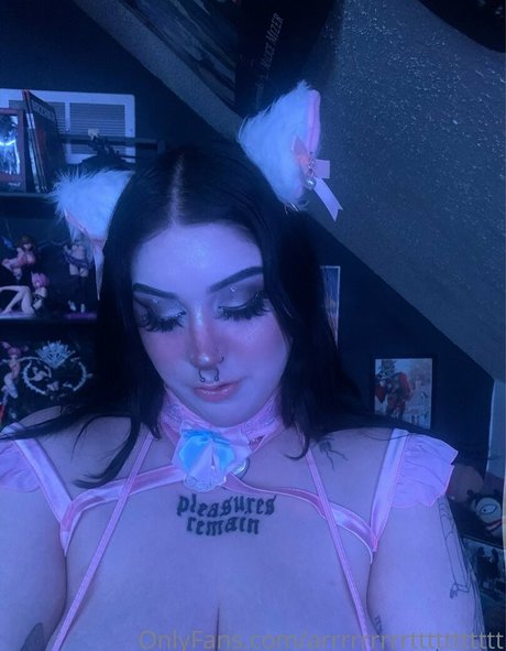 Ur E Mommy adult actress archive