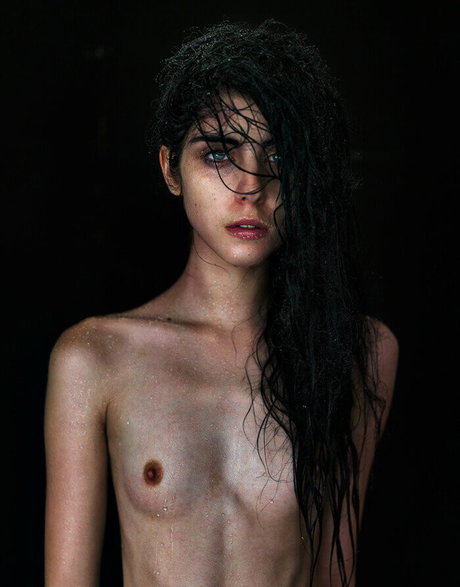 Bec Paws model erotic picture