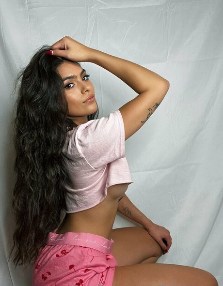 Serena Muniz adult star pics