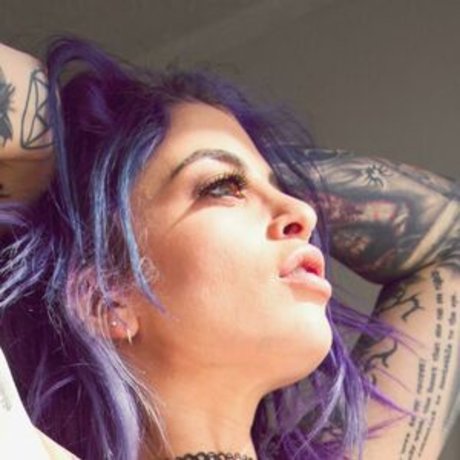 pulpfictionally porn model archive