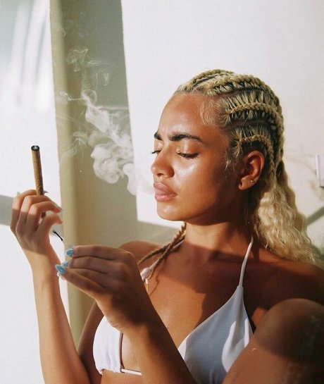 Tara Sky Martin model porn pictures