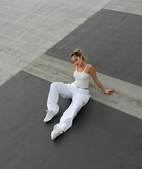 Tara Sky Martin pornstar adult img