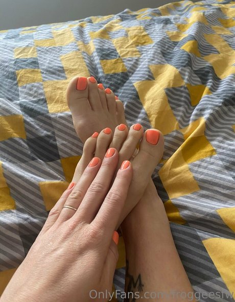 horny onlyfans hot sexy photo