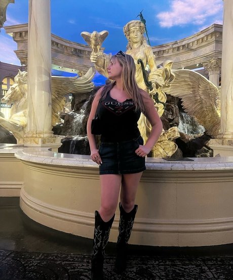 hot shemale onlyfans hot sexy photo