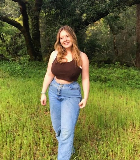 Haley E pornstar top gallery