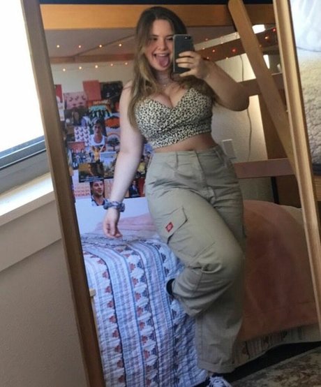 Haley E exclusive actress picture