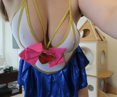 thehappychemical art actress img