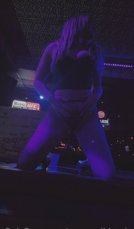 aspenwildervip erotic star picture