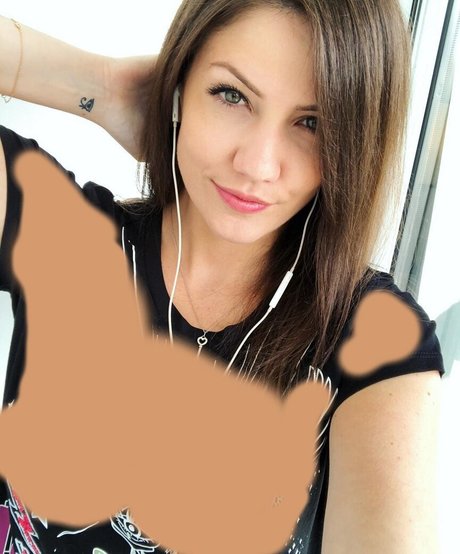 blonde cum onlyfans nudes images