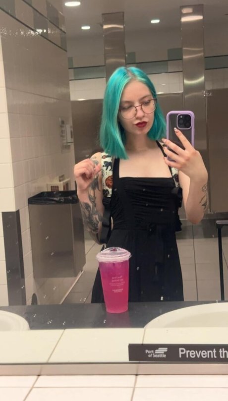 violets cabaret star porn archive