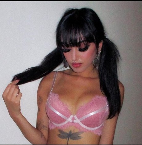 Akasha Collins top star photos