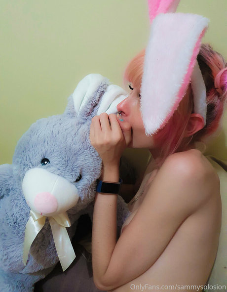 big tits cougar onlyfans sexy pics