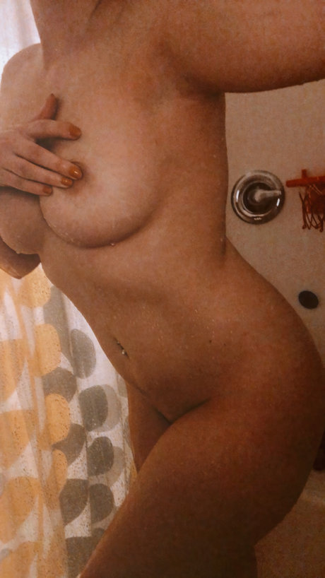 Madison Decambra star sexy photos