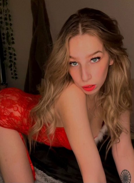 Zoeysummer sex actress galleries