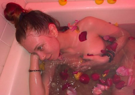 mature squirt onlyfans nudes images