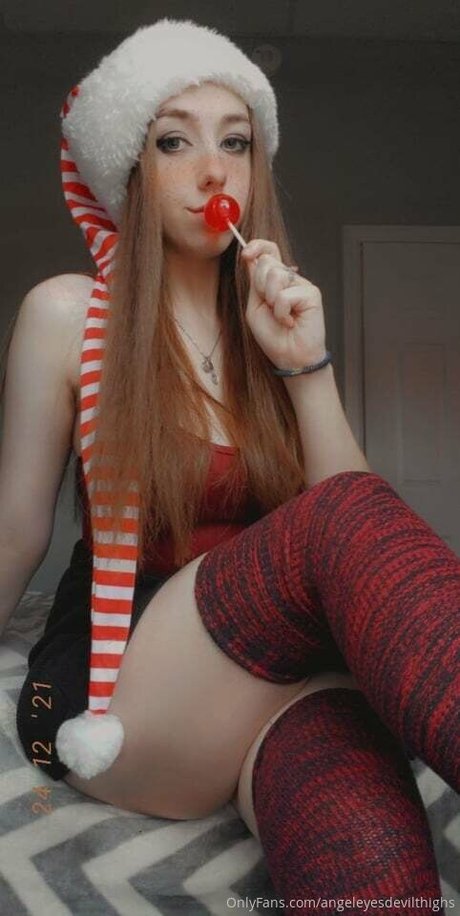 Angel Eyes Devil Thighs best actress images