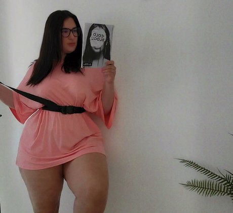 Gypssaii porn model images