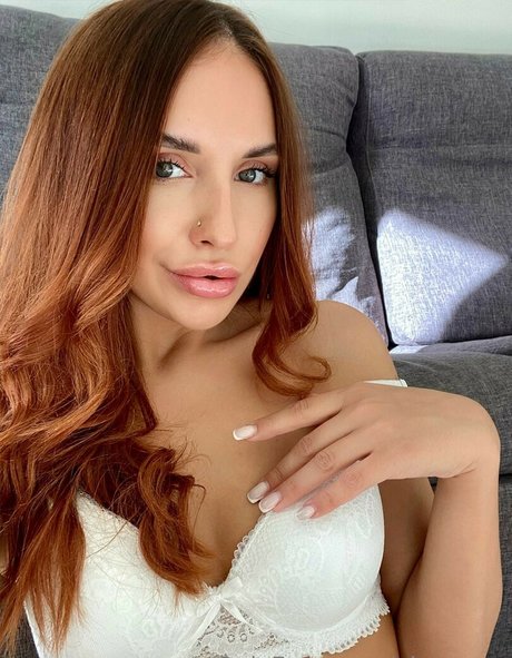 amateur lesbian onlyfans erotic photos