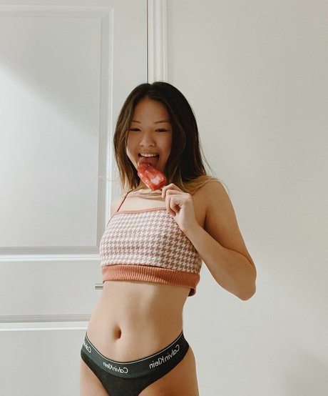 Lulu Chu model naked photos