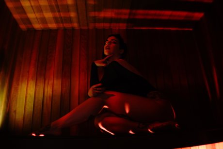 Ava Twitchling naked model archive