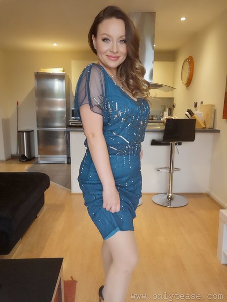 Carla Brown hd model img