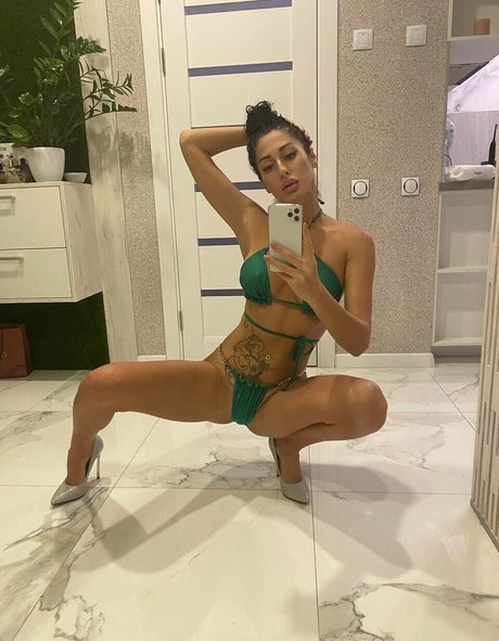 Mari Sweet sexy actress archive