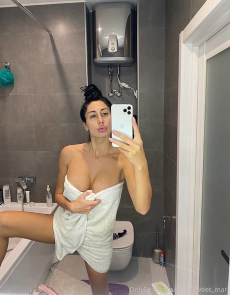 Mari Sweet xxx actress archive