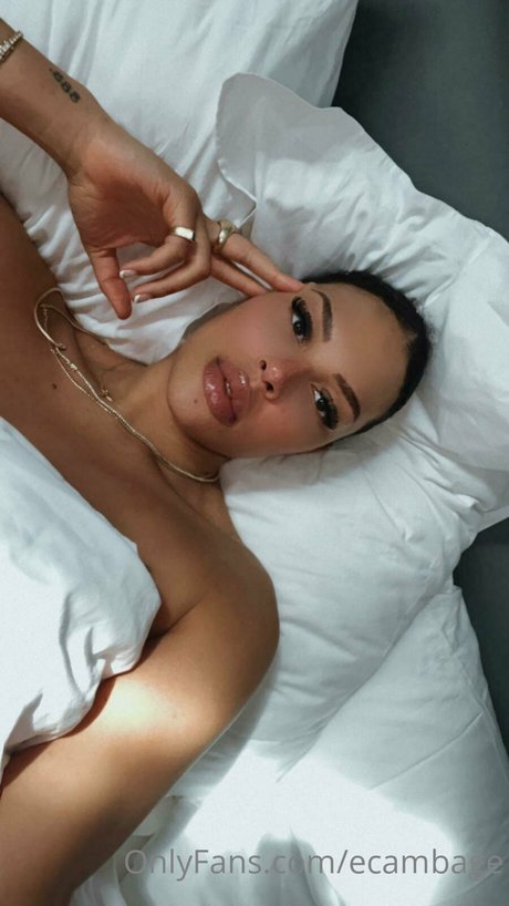 Elizabeth Cambage star sex photo