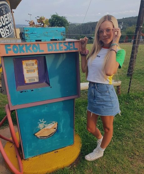 liamekrugerxoxo model free galleries