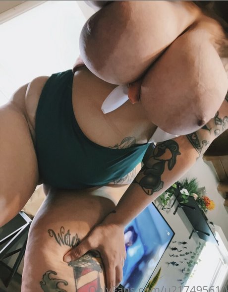 Bailey Arber pretty pornstar photo