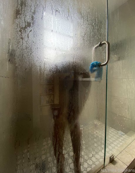 AllynRa xxx actress images