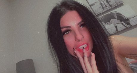 kyls 97 sexy actress image