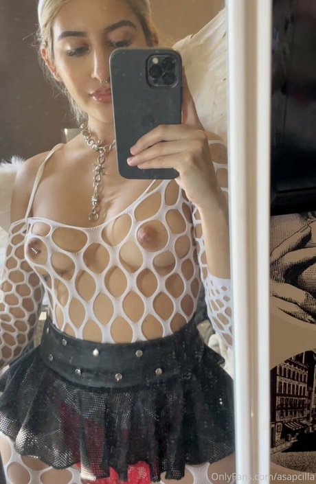 Asapcilla pornographic actress image