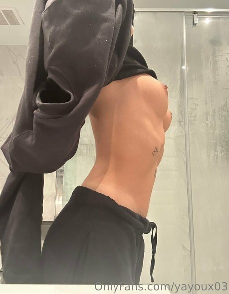 Yayoux03 model high quality images