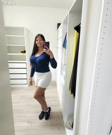 Eimeo star sex galleries