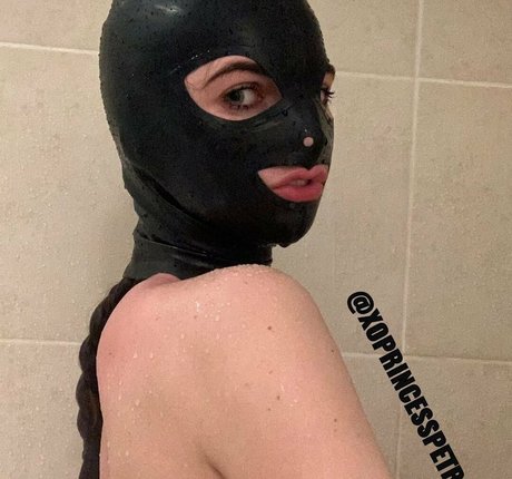 xoPrincessPetra star pornographic pictures