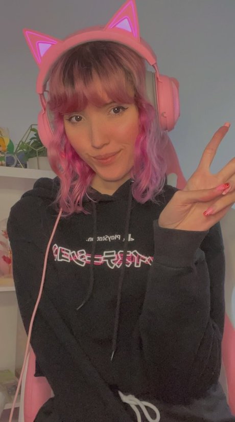 Strawberry Girl Kairi_ porn model photos