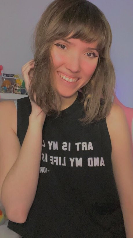 Strawberry Girl Kairi_ adult actress gallery