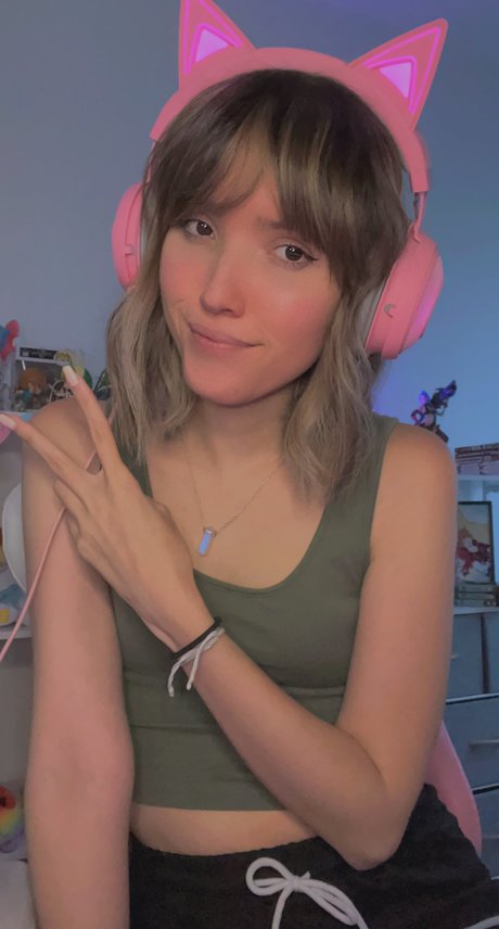 Strawberry Girl Kairi_ star porn pic