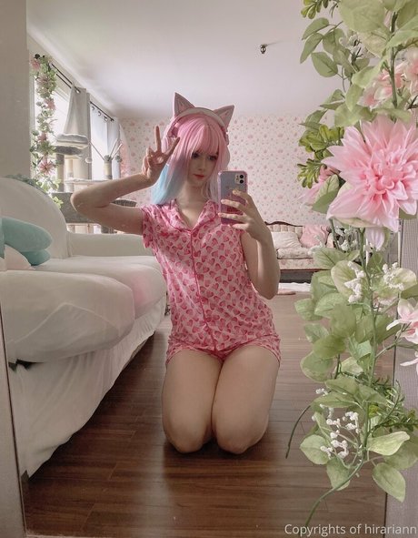 Hirariann erotic model galleries