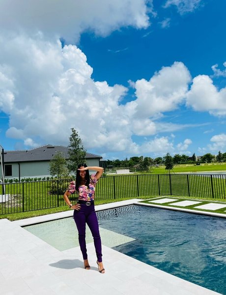 Abella Anderson model porn pic