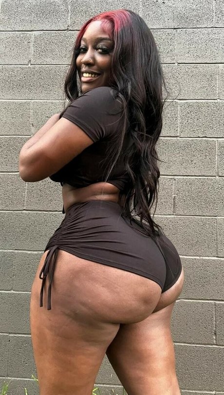 big tits cougar onlyfans sexy nudes images