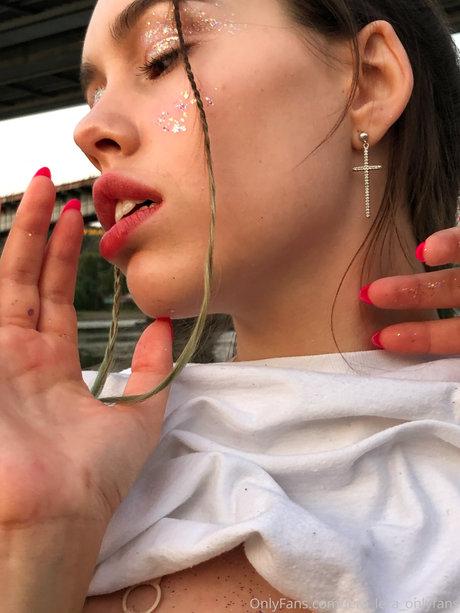 18 year old onlyfans hot sex pics