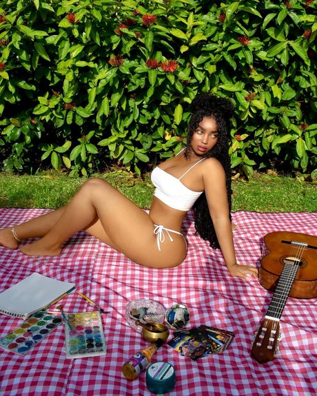 naked trans onlyfans beautiful xxx photos