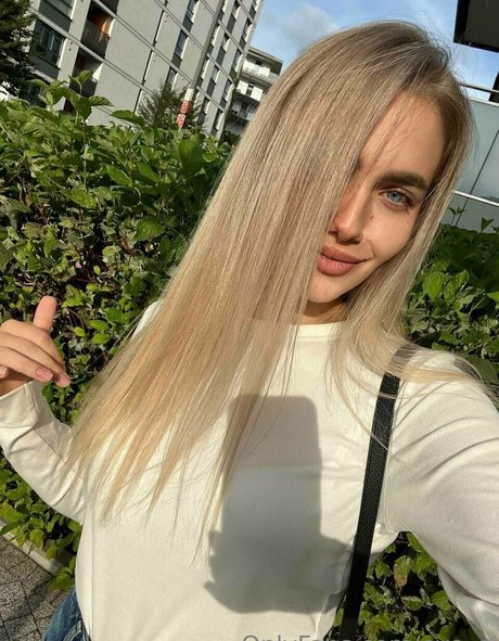 eva e porn model pictures