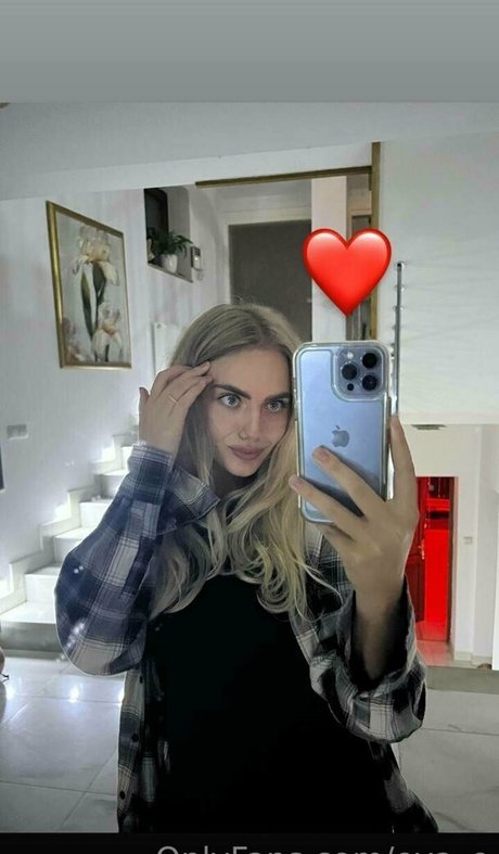 eva e model erotic img