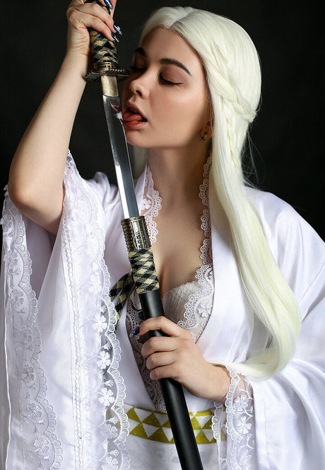 sishka14 porn actress pictures